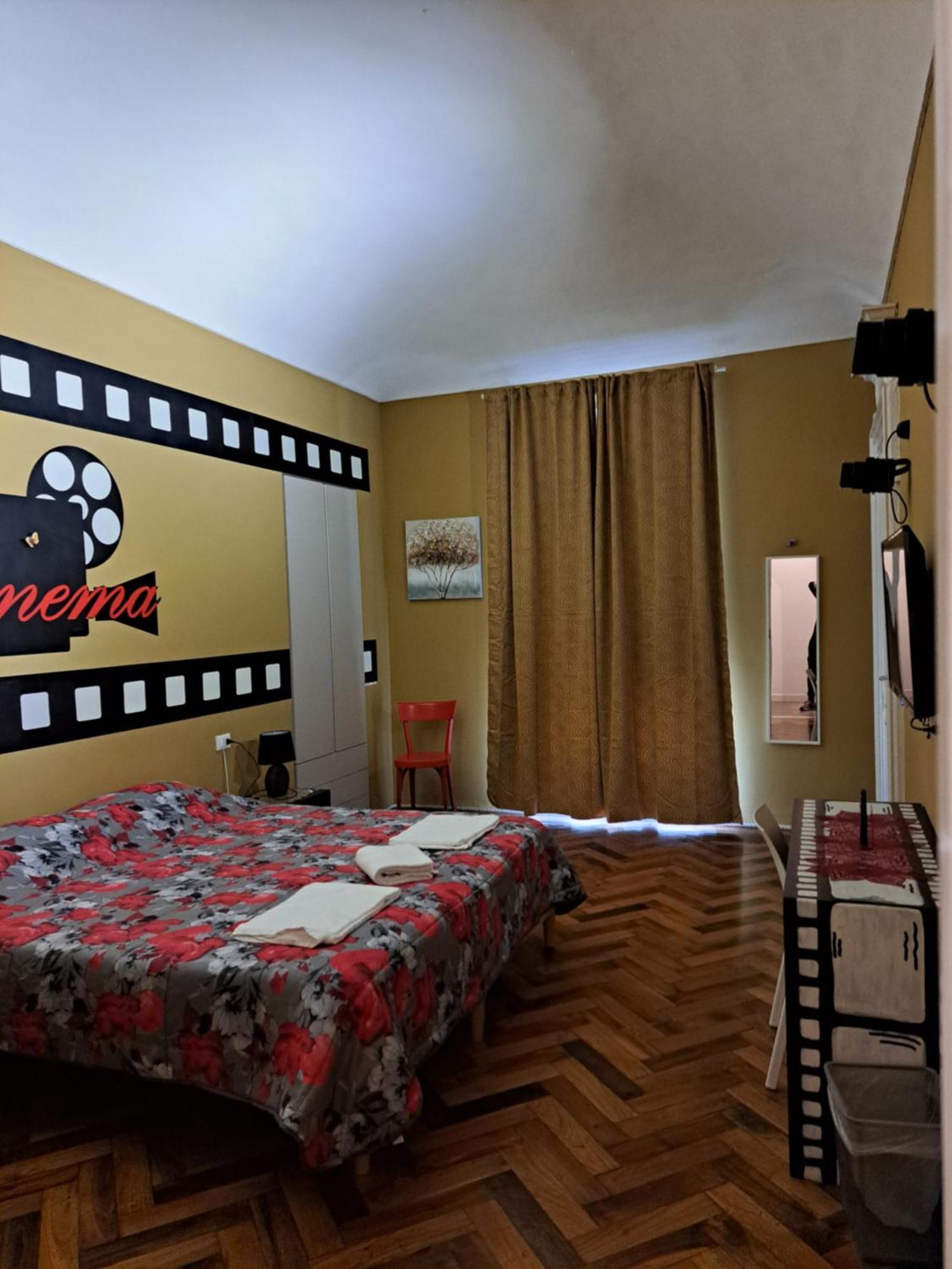 Loca Hotel Torino Esterno foto